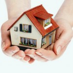 Судебные приставы помогли сироте получить квартиру Новости