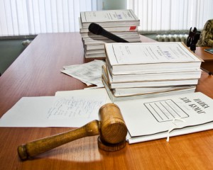 3 колонки_За 50 тысяч рублей под суд