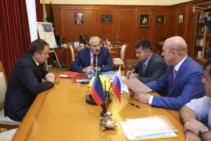 813a4a0bb86f56d6d1647992b2594e4c_XL