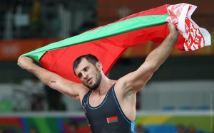 2016 Rio Olympics - Wrestling - Final - Men's Greco-Roman 85 kg Bronze - Carioca Arena 2 - Rio de Janeiro, Brazil - 15/08/2016. Javid Hamzatov (BLR) of Belarus celebrates winning the bronze medal after his victory against Nikolay Bayryakov (BUL) of Bulgaria. REUTERS/Issei Kato FOR EDITORIAL USE ONLY. NOT FOR SALE FOR MARKETING OR ADVERTISING CAMPAIGNS. - RTX2L1N2
