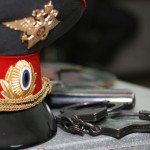 Экс-полицейского будут судить за мошенничество Криминал