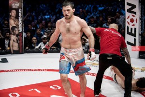 Фото_Нокаут и чемпионский пояс