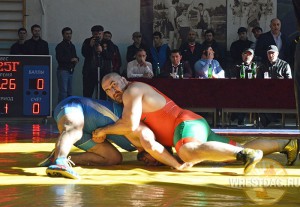 Фото_Борьба в горах