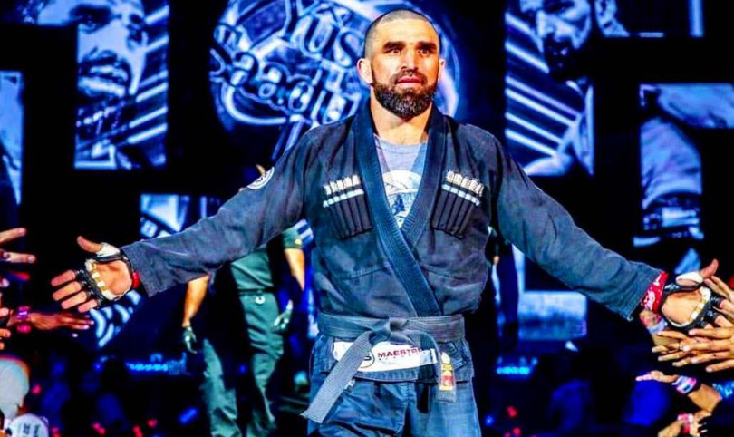 Боец победа