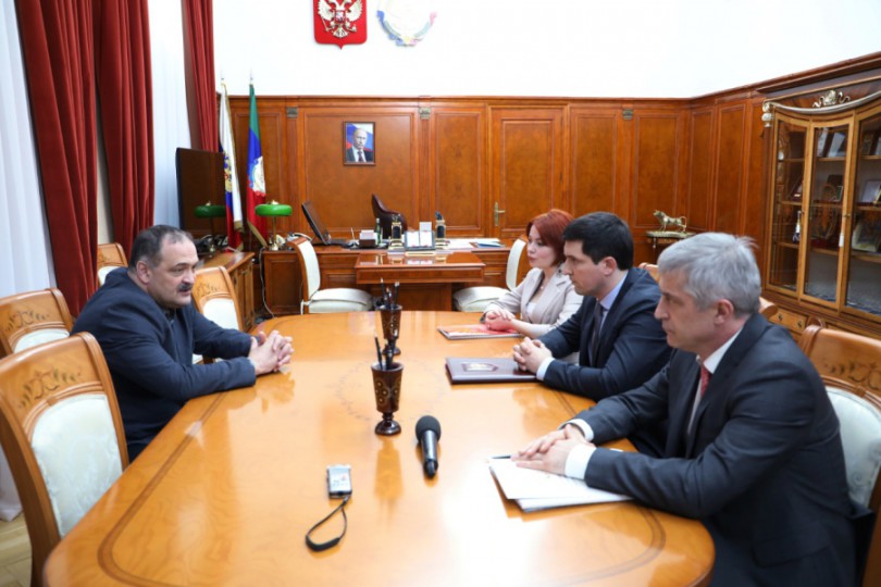 845077d1ca8fe00d2222d22f8265ab71_XL