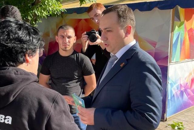 2f5274cc65a7f1ba94d237fd2d27305f