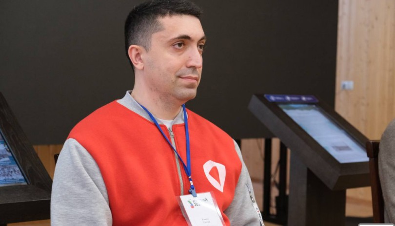 e434f9009dafc86019e0d3f355a52579