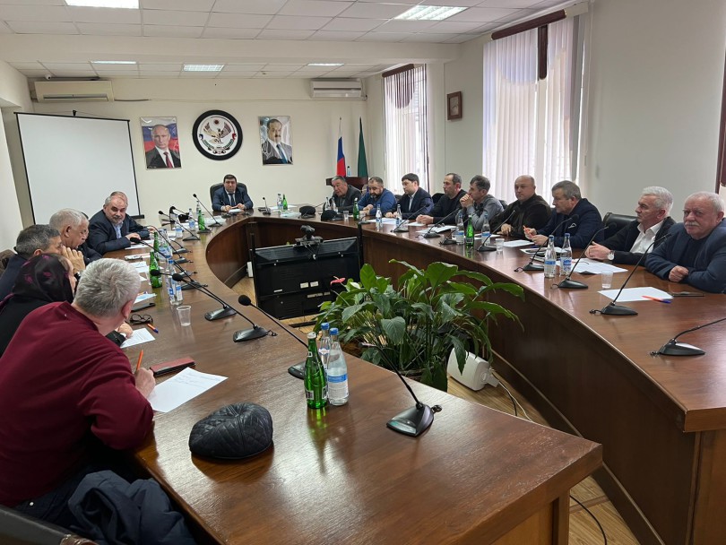 322E817C-C677-4B8B-A05E-3F7A7256B36C