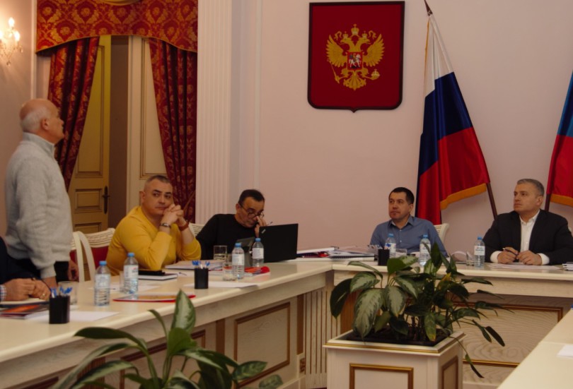 8446d79fd654bef31f98126a4ca92ff1