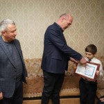 В Дагестане ученик 2-го класса спас свою одноклассницу Новости