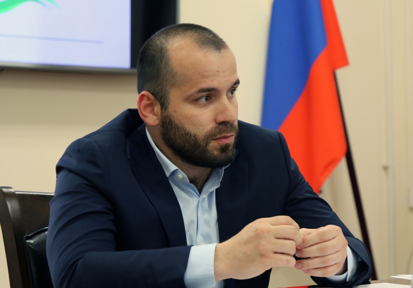 a800b230bfde22ee125424c836b10cfb