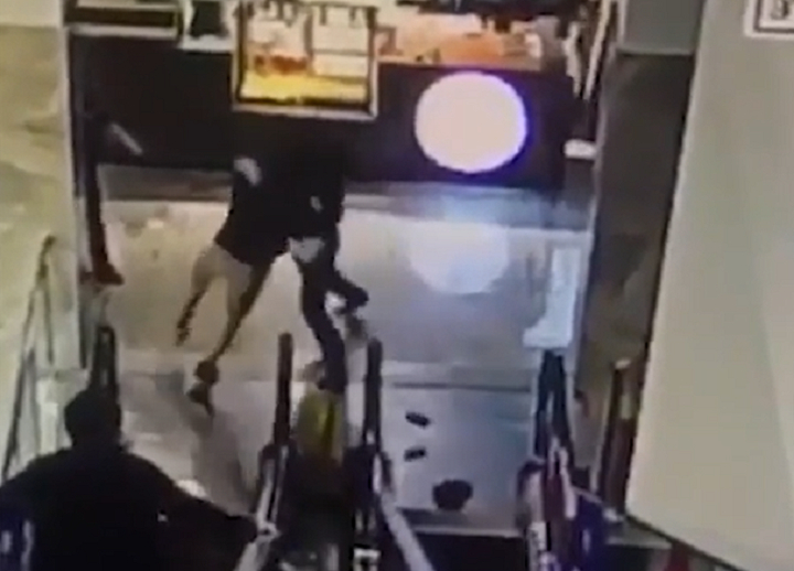 c8403cd70ecf9ff29336584f35b0847c_M