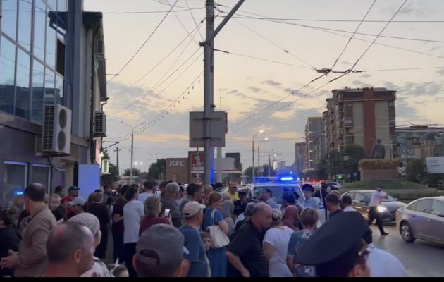 D2FC8342-11EF-41AC-A3C6-0CD093A2CF82-630x400