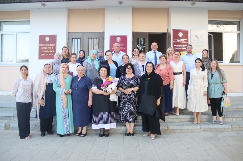 NR61011a07178f2e1a19a43ae1afb7a7ea