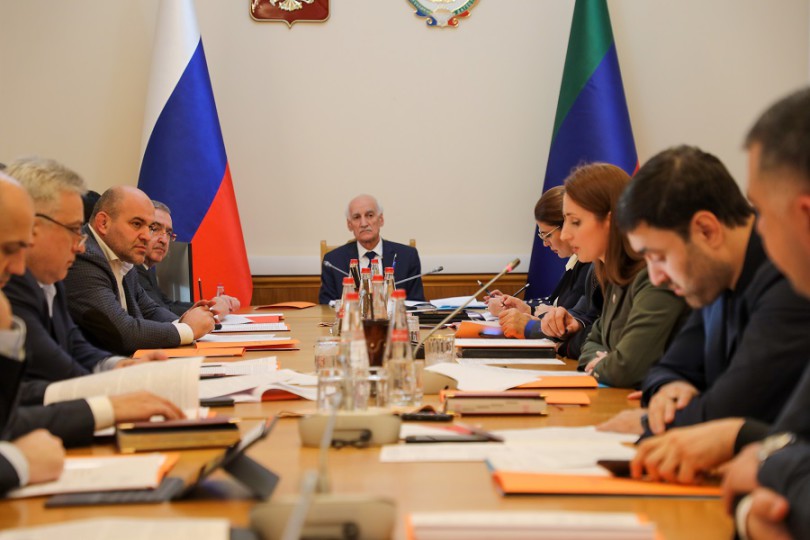 039197782c85d15a1f843e48242074c4_XL