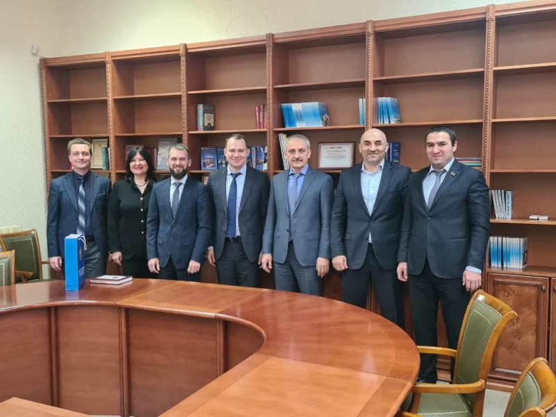 NR737cd398dcd2a6b4dc21127de5900ddc