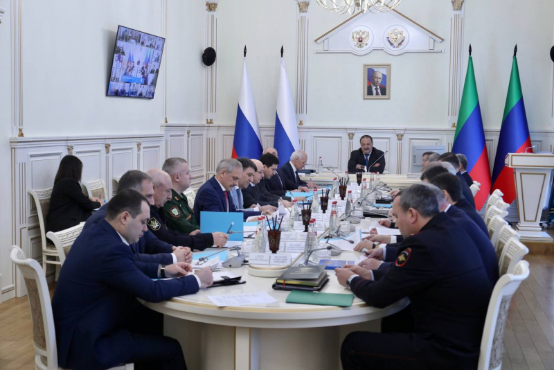 7e80aef70bed59d3daf4813f54644949