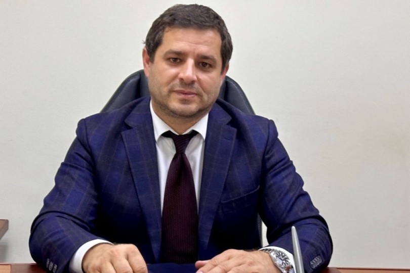 9e8328031af693d50614785f183be98d