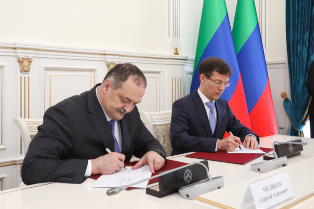 NRc071e254b2426805a87eb53556a0868a