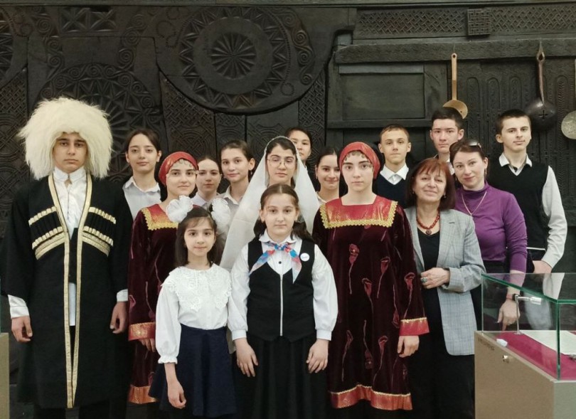 b821f375e0e14bdb223250ace55b63bd