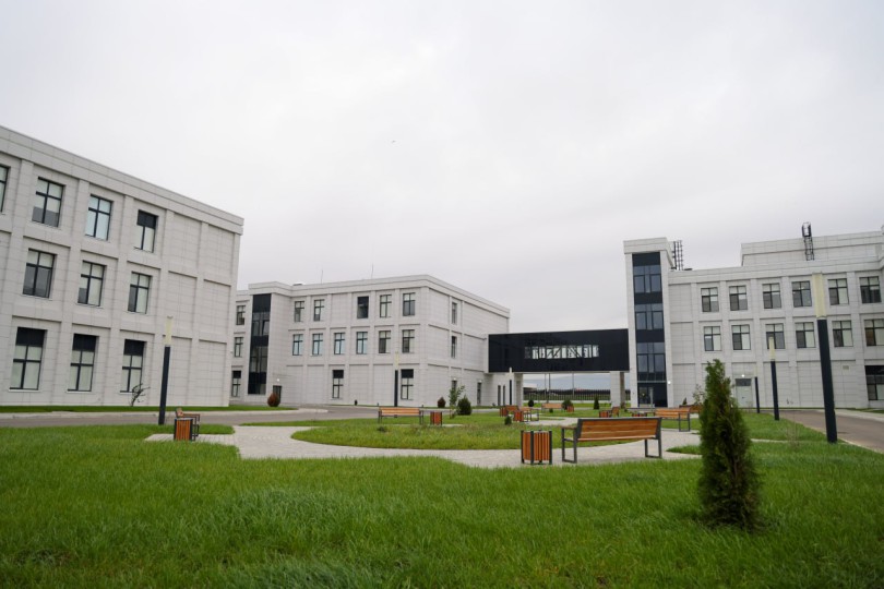 je8abenmv57k3q8cg3isjzblkev7t7f9